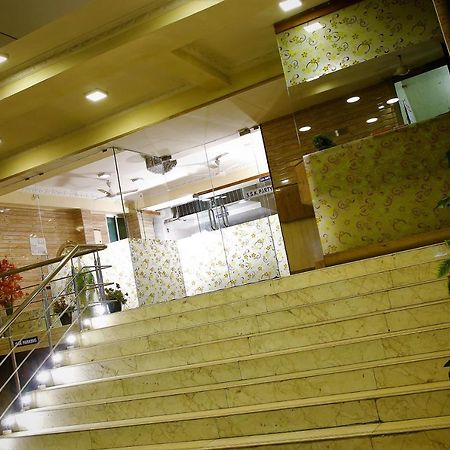 Ssk Residency Hotel Kanchipuram Luaran gambar