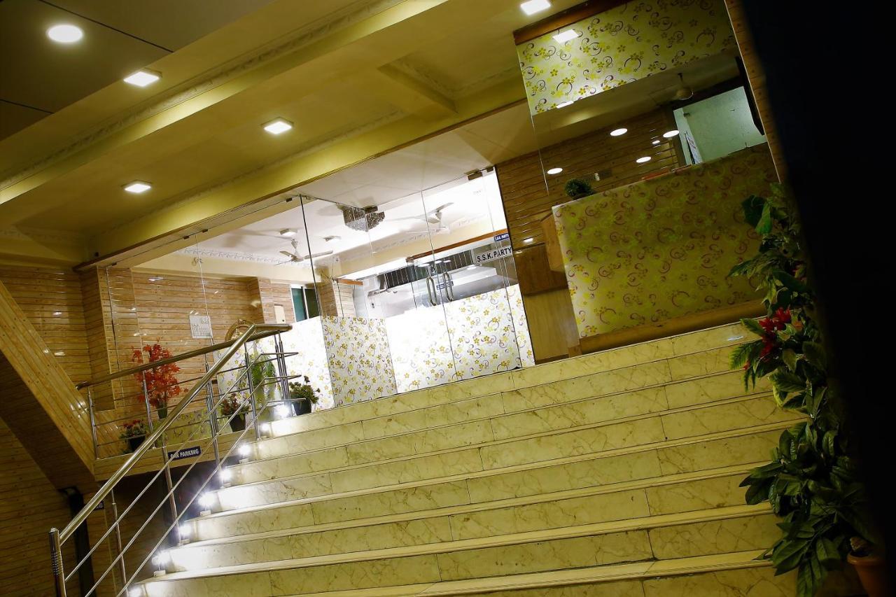 Ssk Residency Hotel Kanchipuram Luaran gambar